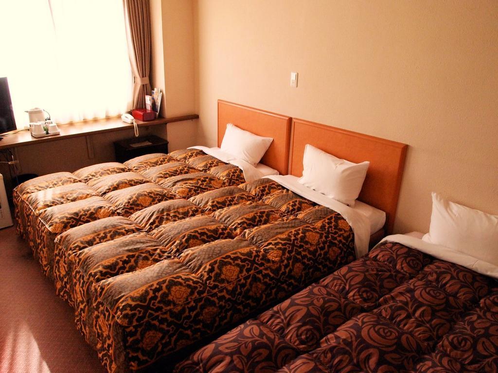 Tokiwa Hotel Tokió Szoba fotó